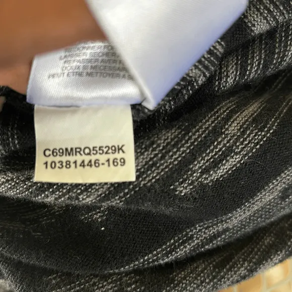 132. Jones New York Gray Black Striped Knit Long Sleeve Sweater Dress Size Small