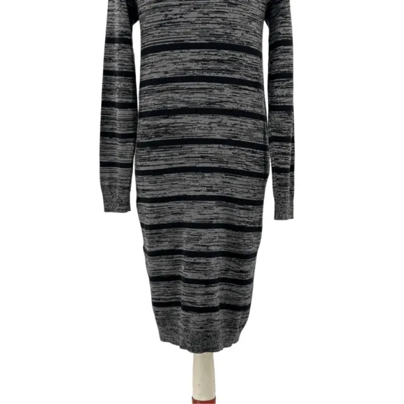 132. Jones New York Gray Black Striped Knit Long Sleeve Sweater Dress Size Small