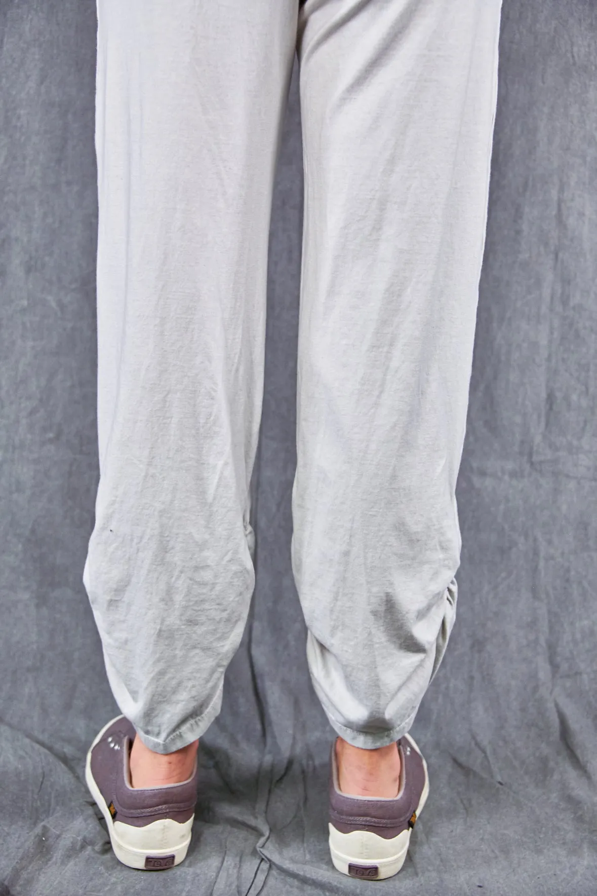 3335 Ruched Cha Cha Pant Dove-U