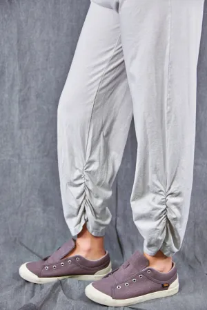 3335 Ruched Cha Cha Pant Dove-U