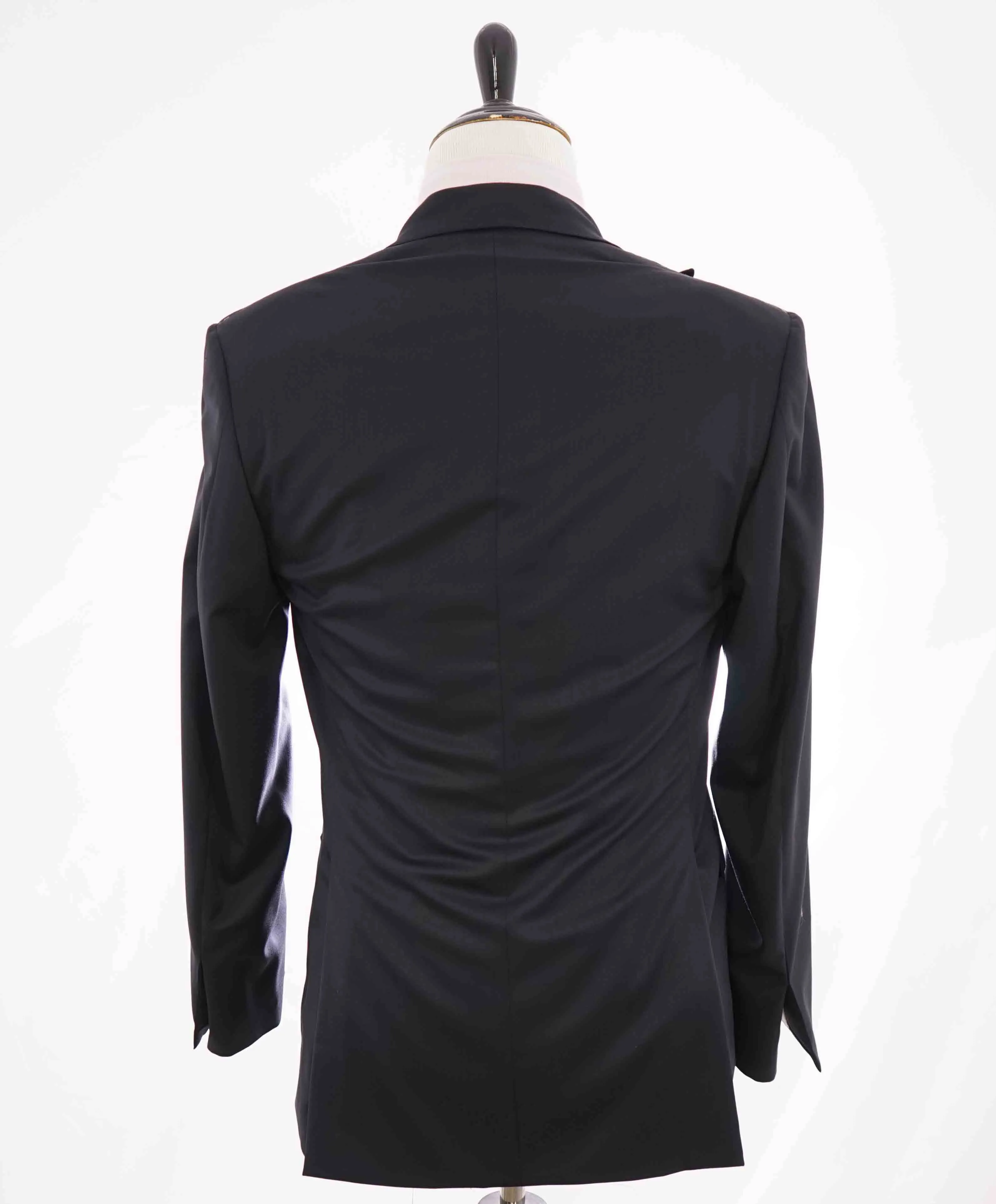 $5,995 BRIONI-*CELEB FAVORITE* Hand Made Navy Peak Lapel Tuxedo JACKET-38R