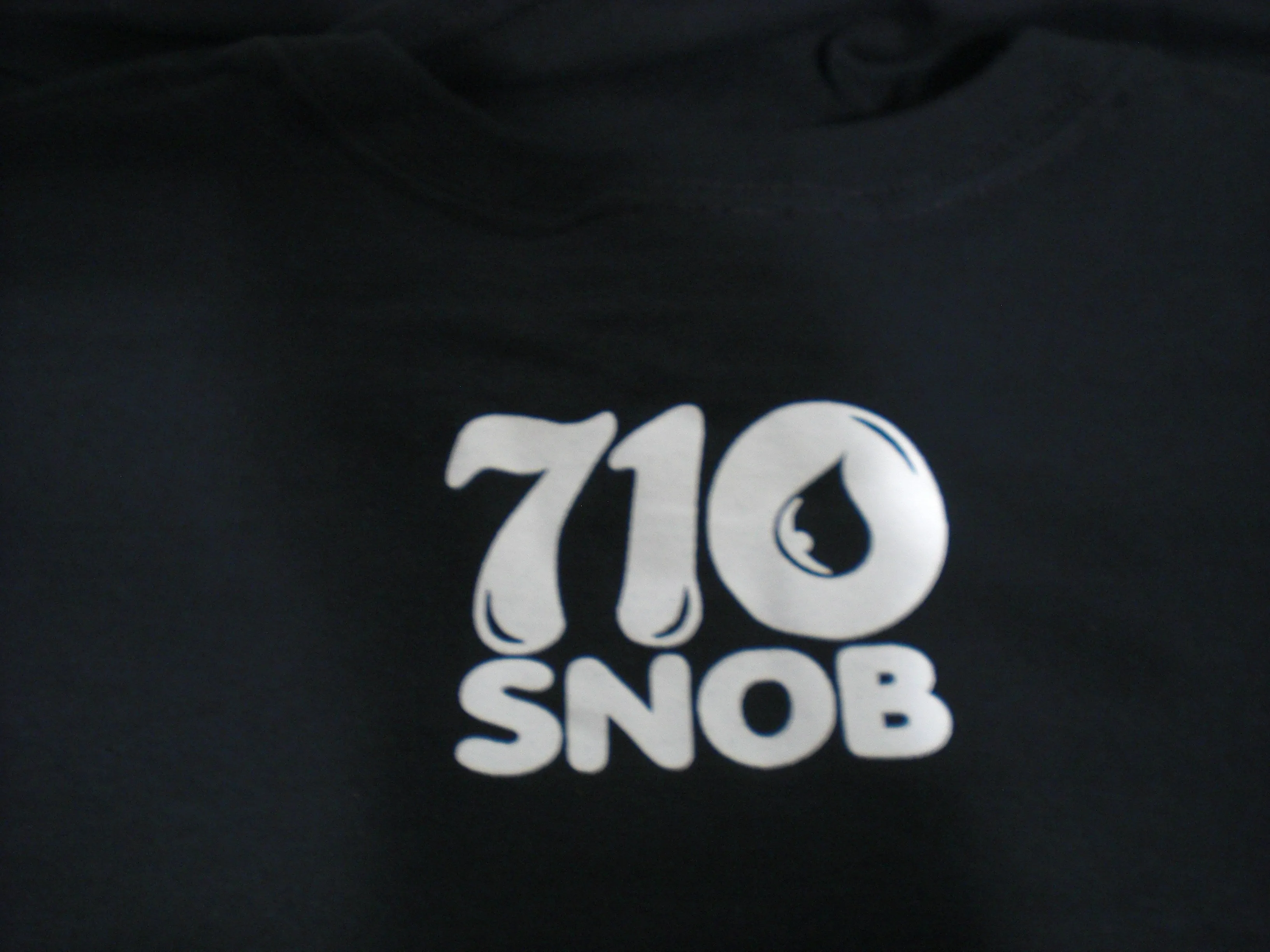 710 SNOB T-Shirt