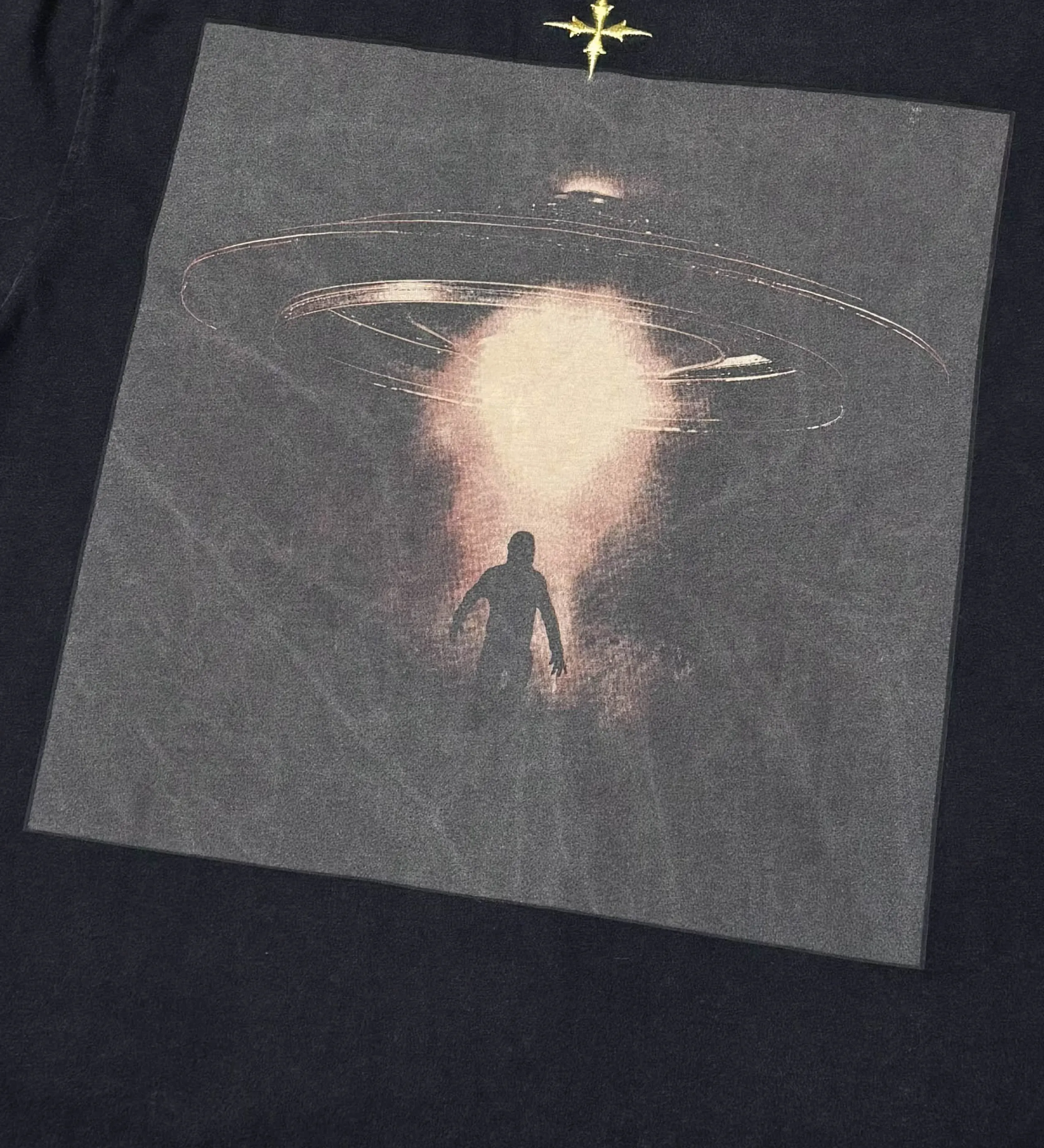 Abduction tee