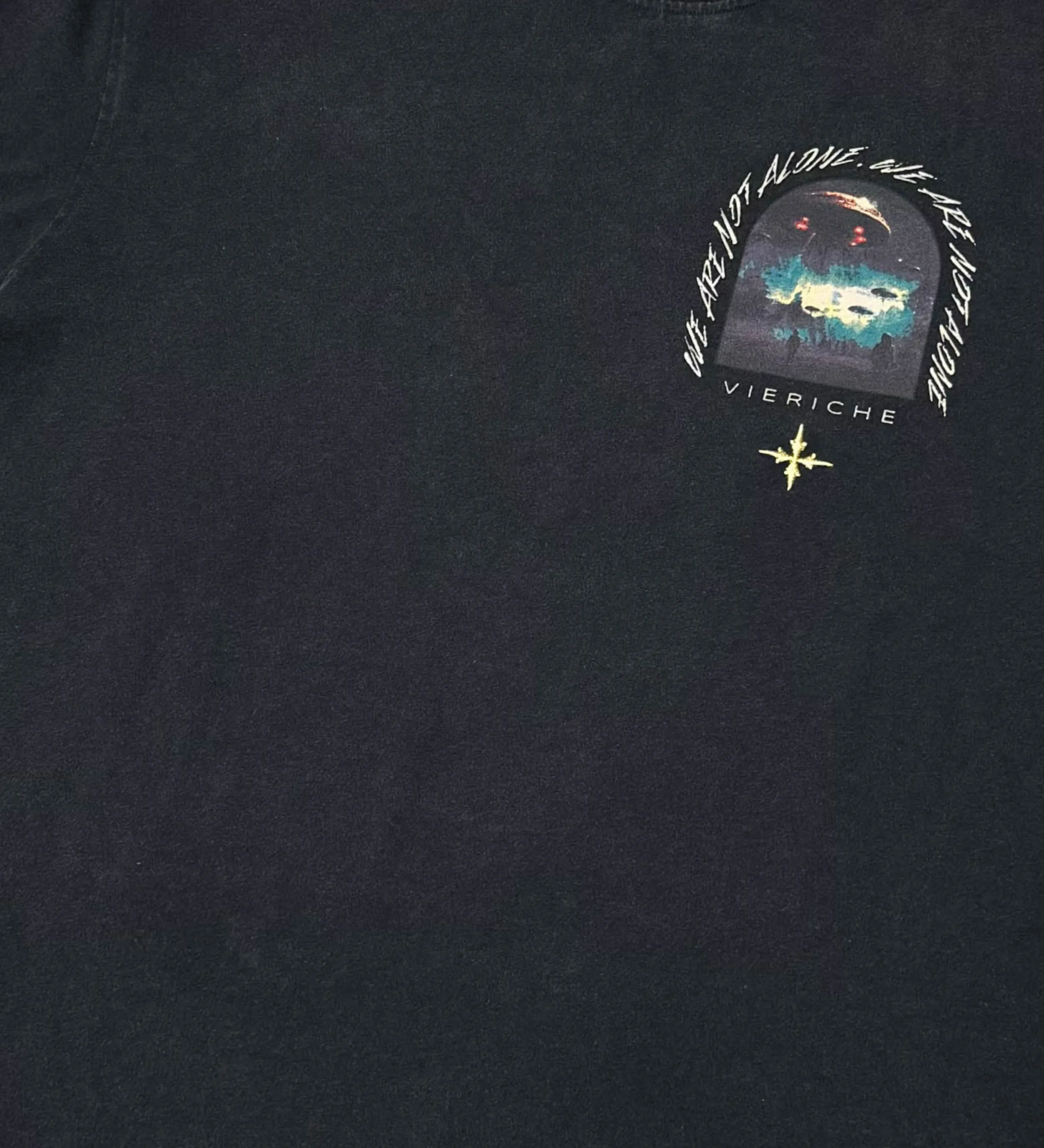 Abduction tee