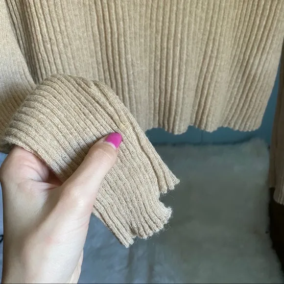 A.L.C. Ribbed-Knit Lightweight Brown Sweater