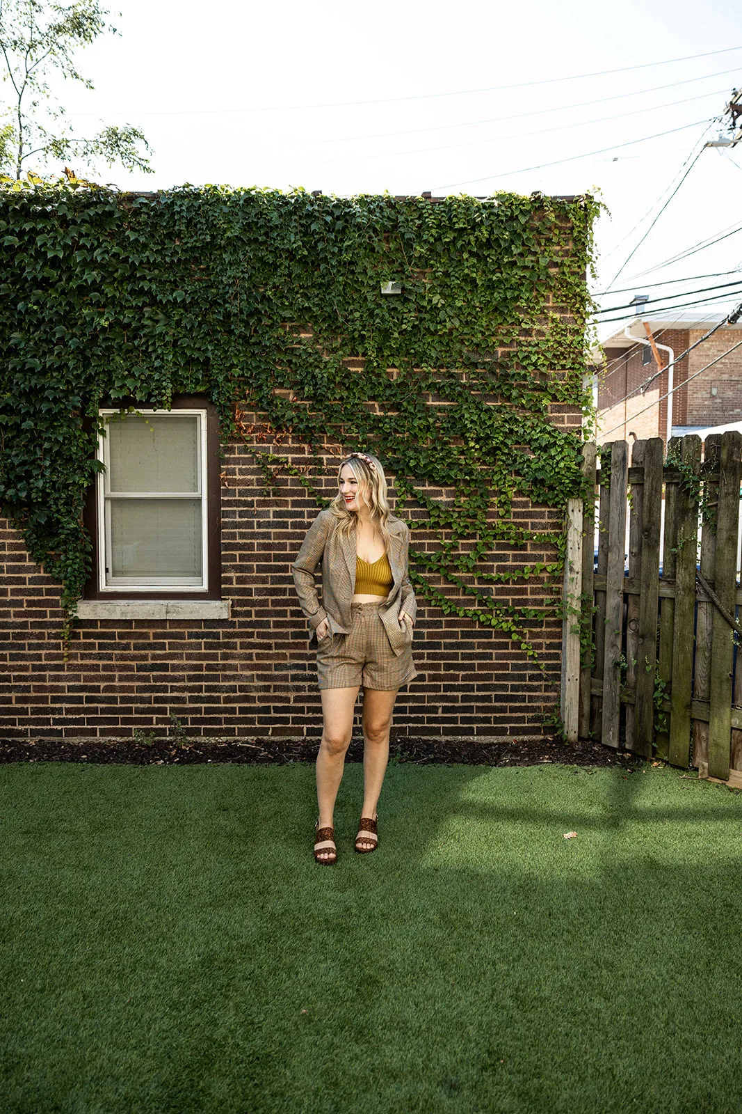 amelia blazer in camel plaid