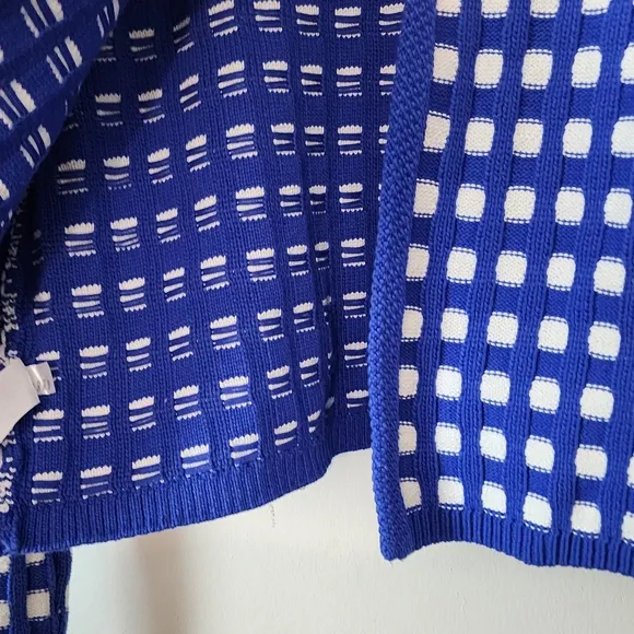 Ann Taylor Geo Stitch Sweater Jacket Cardigan Chunky Knit Women's M Blue White