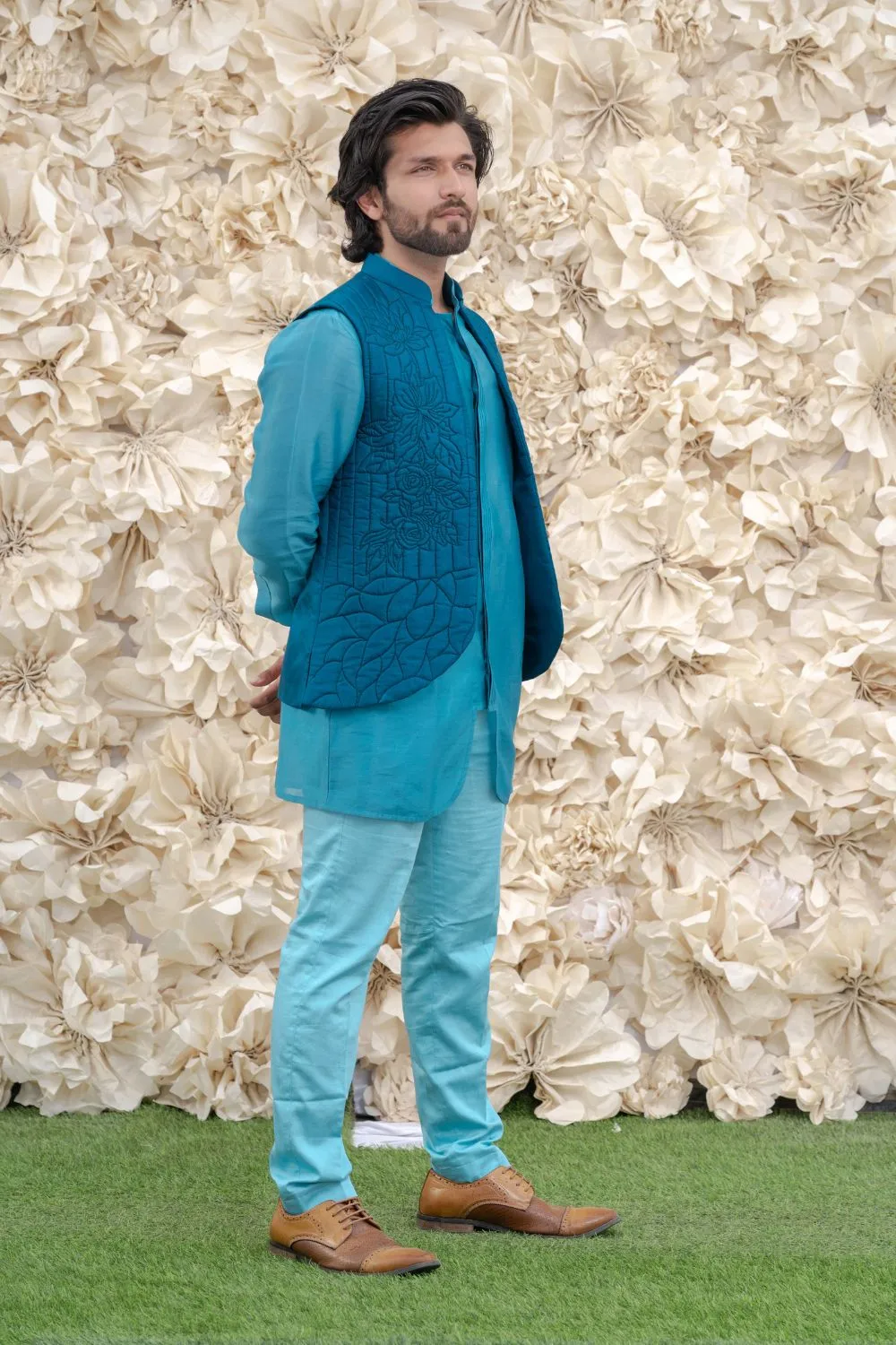 BLUE HANDQUILTED SILK HALF JACKET