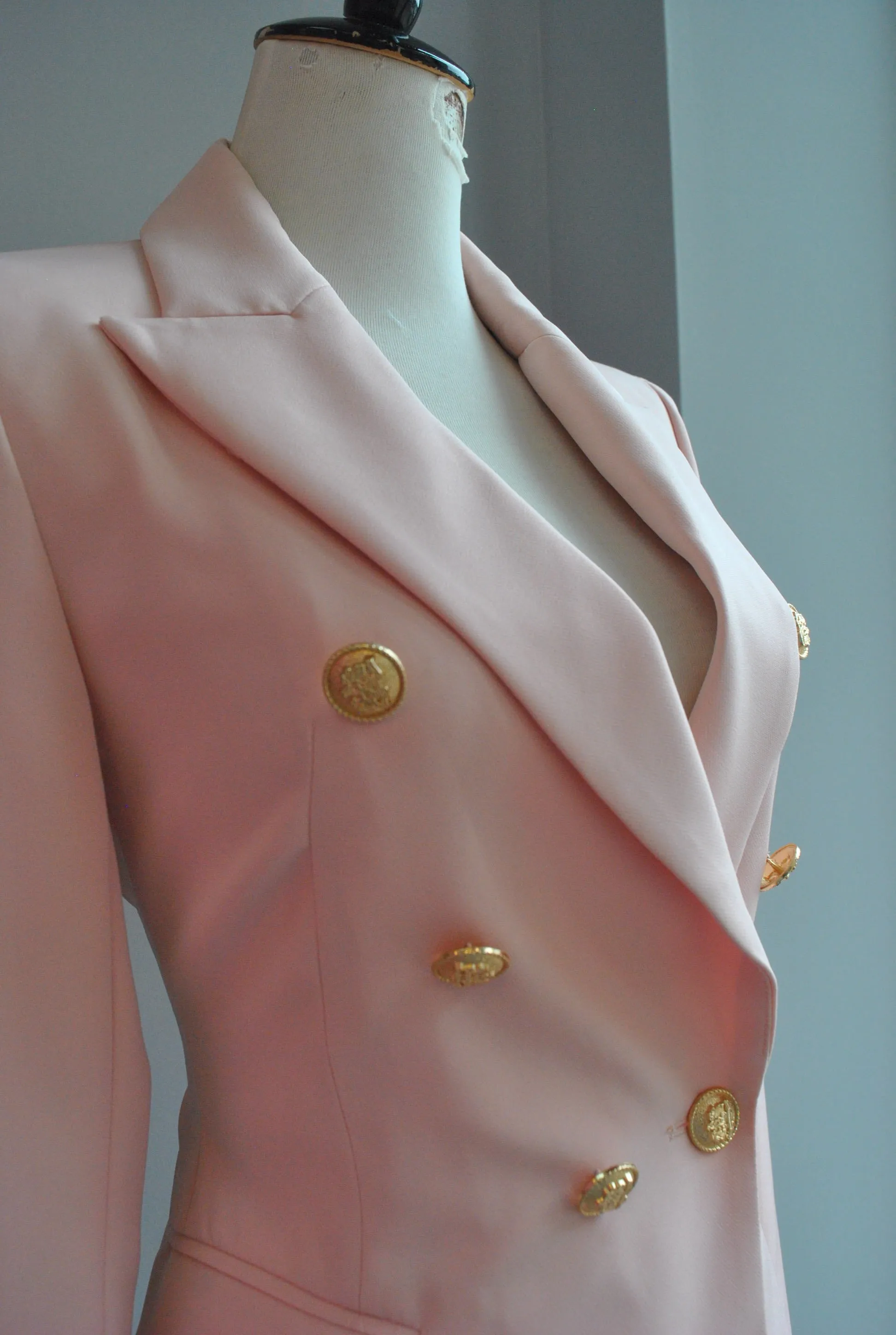 BLUSH PINK DOUBLE BREASTED BLAZER
