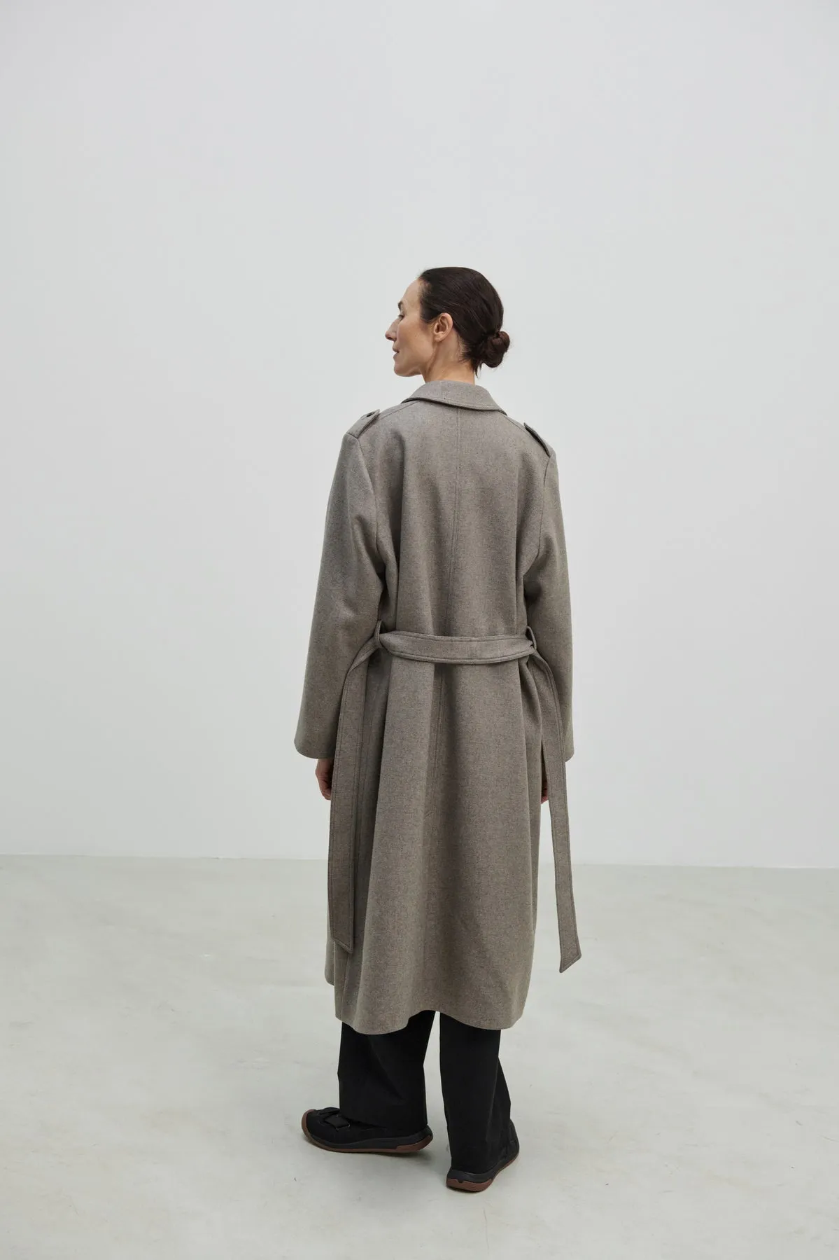 Bobby Winter coat in ash brown