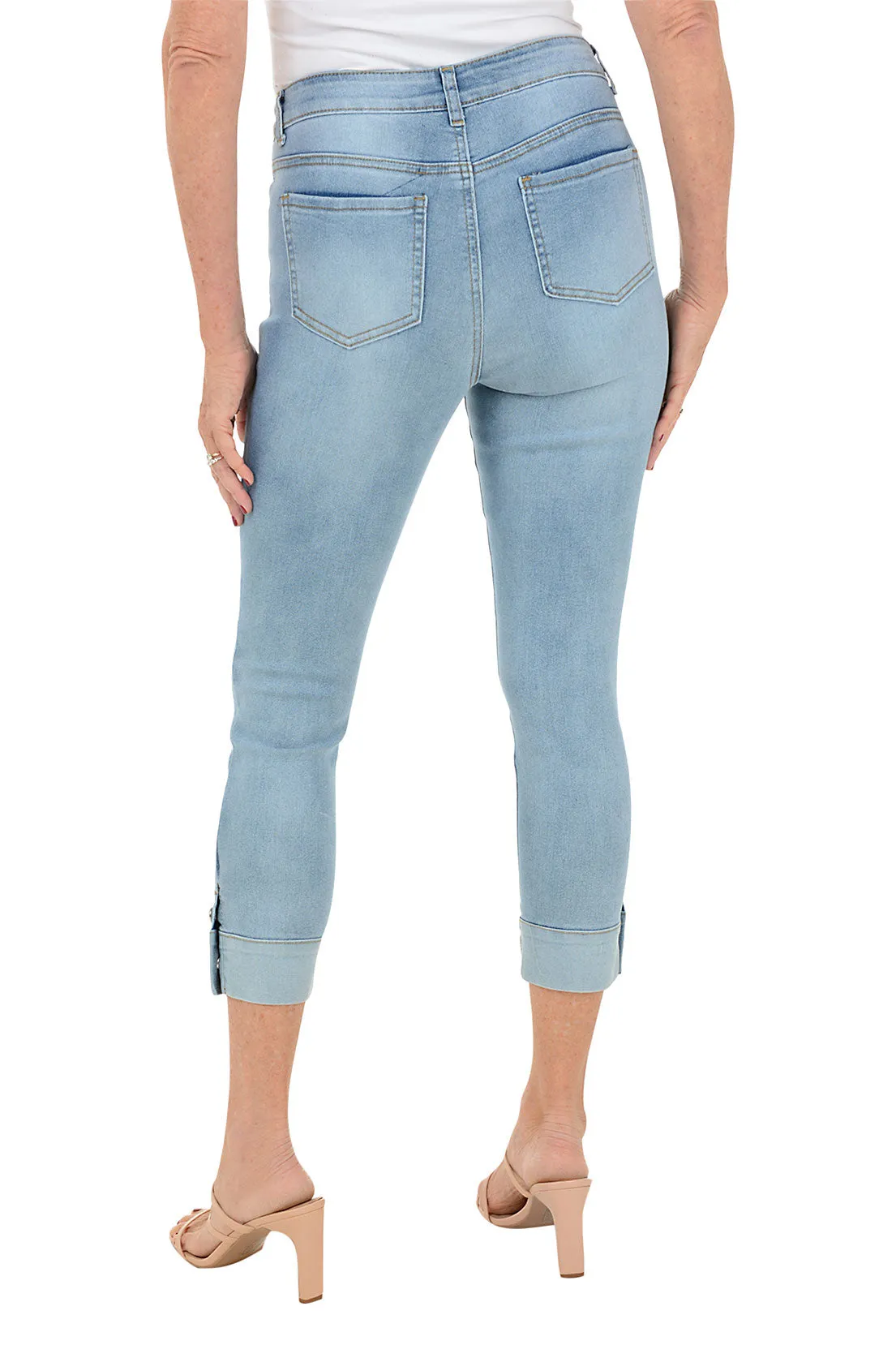 Butterfly Button Hem Denim Crop Pant