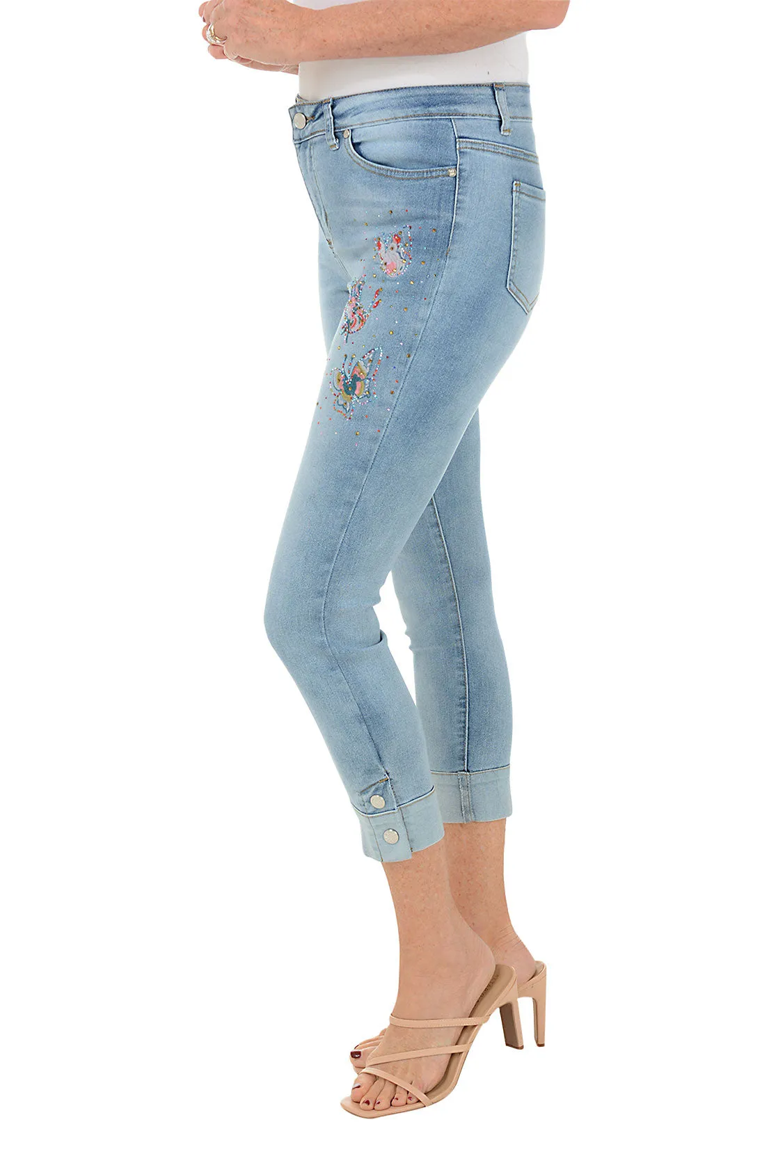 Butterfly Button Hem Denim Crop Pant