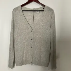 Cabi Grey Cobblestone Heather Grey Zip Back Cardigan Long Sleeve Sweater Size M