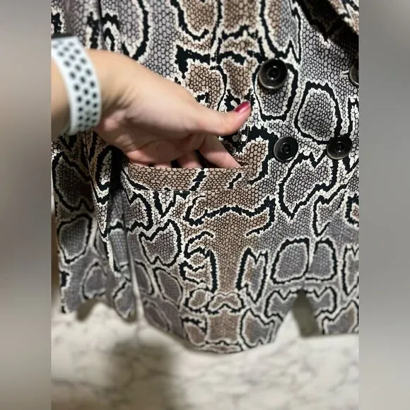 Cabi Python Snakeskin Animal Print Double Breasted Ponte Knit Blazer