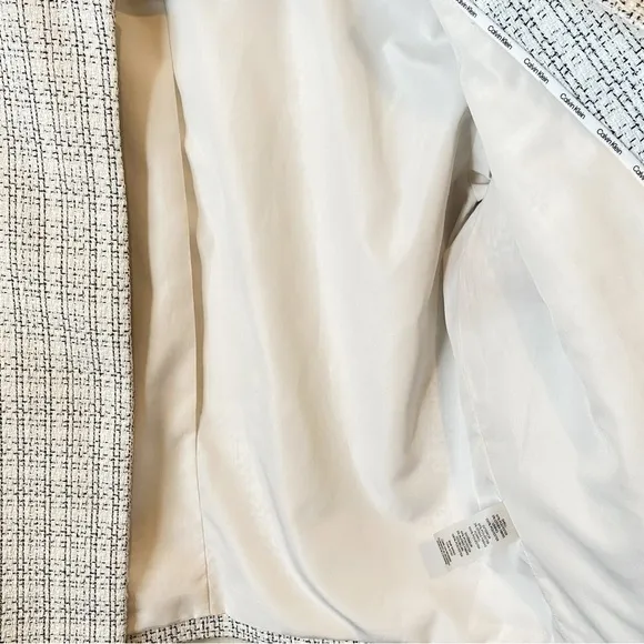 Calvin Klein Open Front Collarless Cropped Blazer Cream/Black Size 10