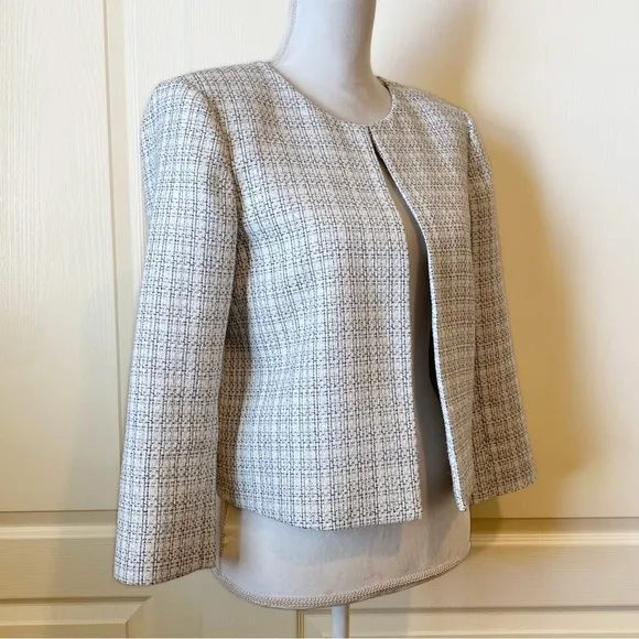 Calvin Klein Open Front Collarless Cropped Blazer Cream/Black Size 10