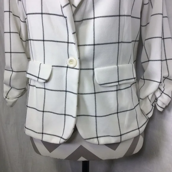 Crescent &amp; Willough White Black Plaid Blazer  Sz M