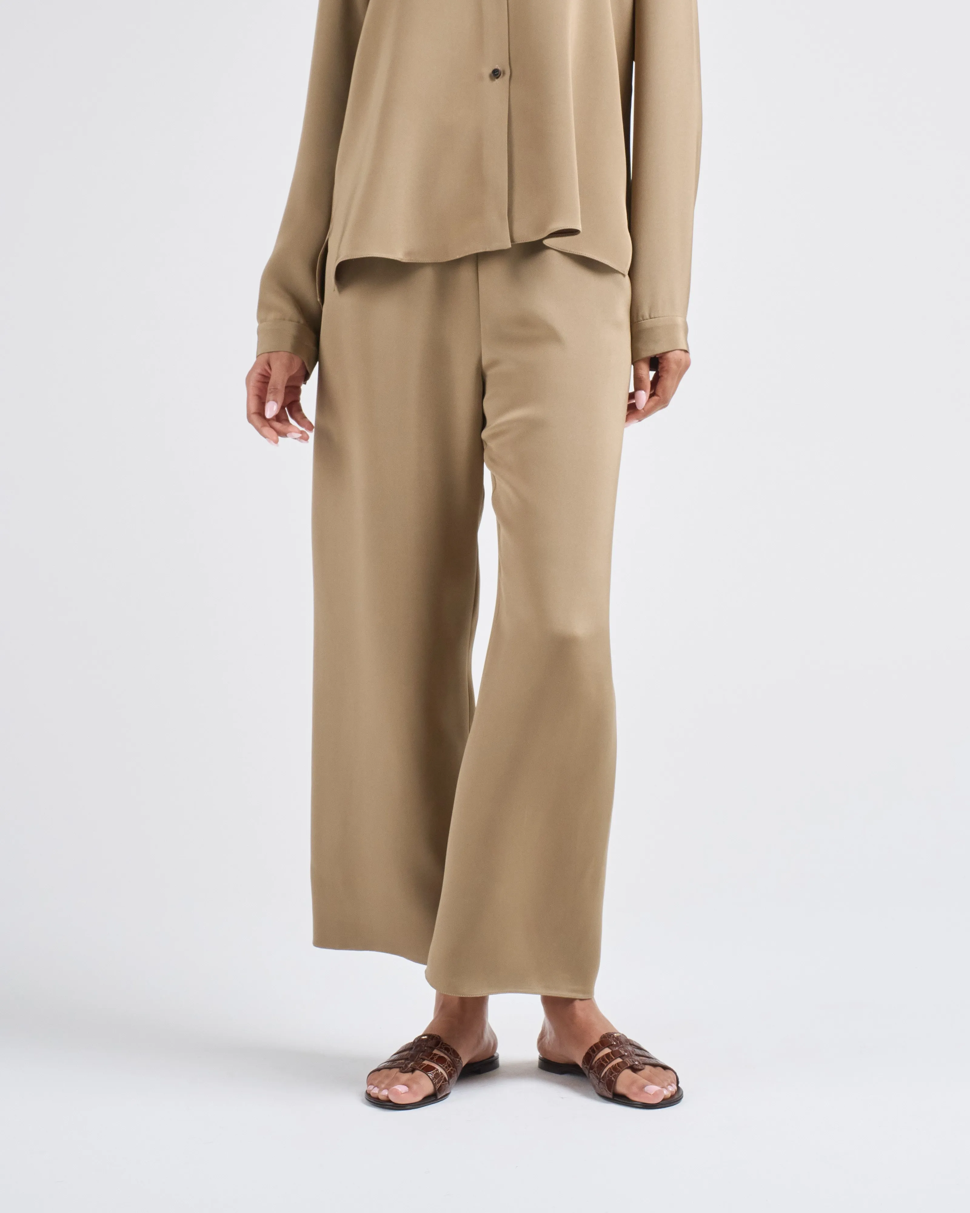cropped pull on pant