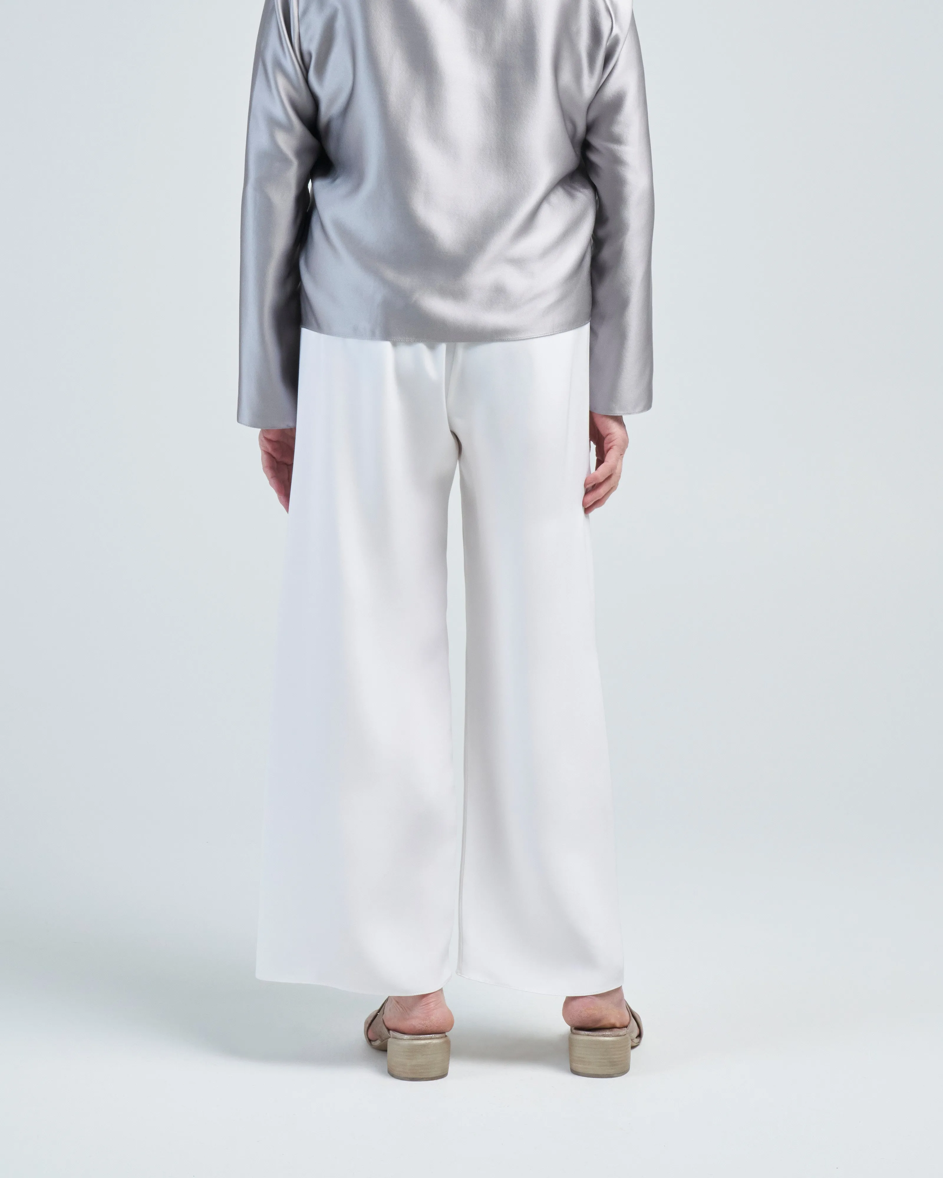 cropped pull on pant