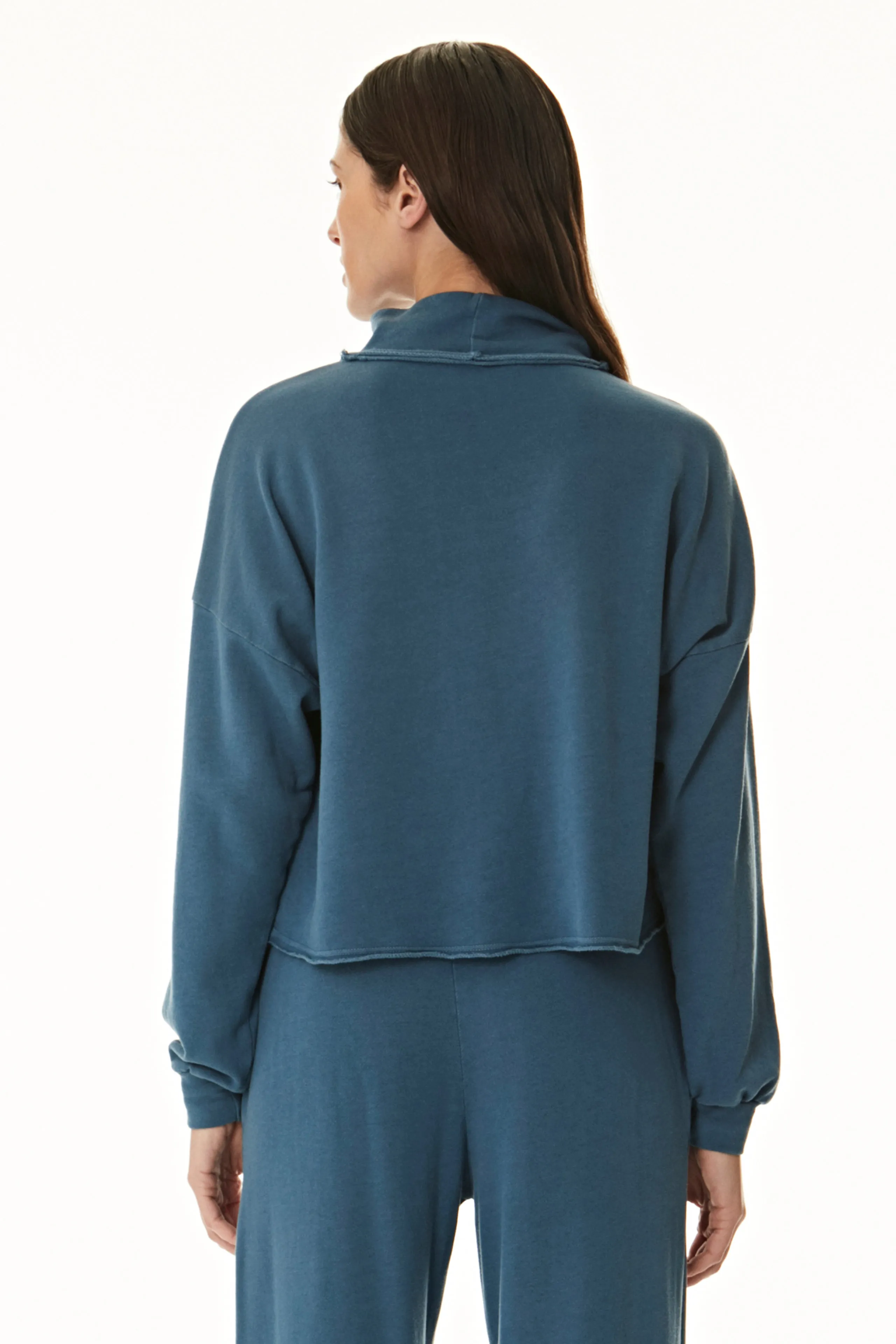 Cropped Turtleneck