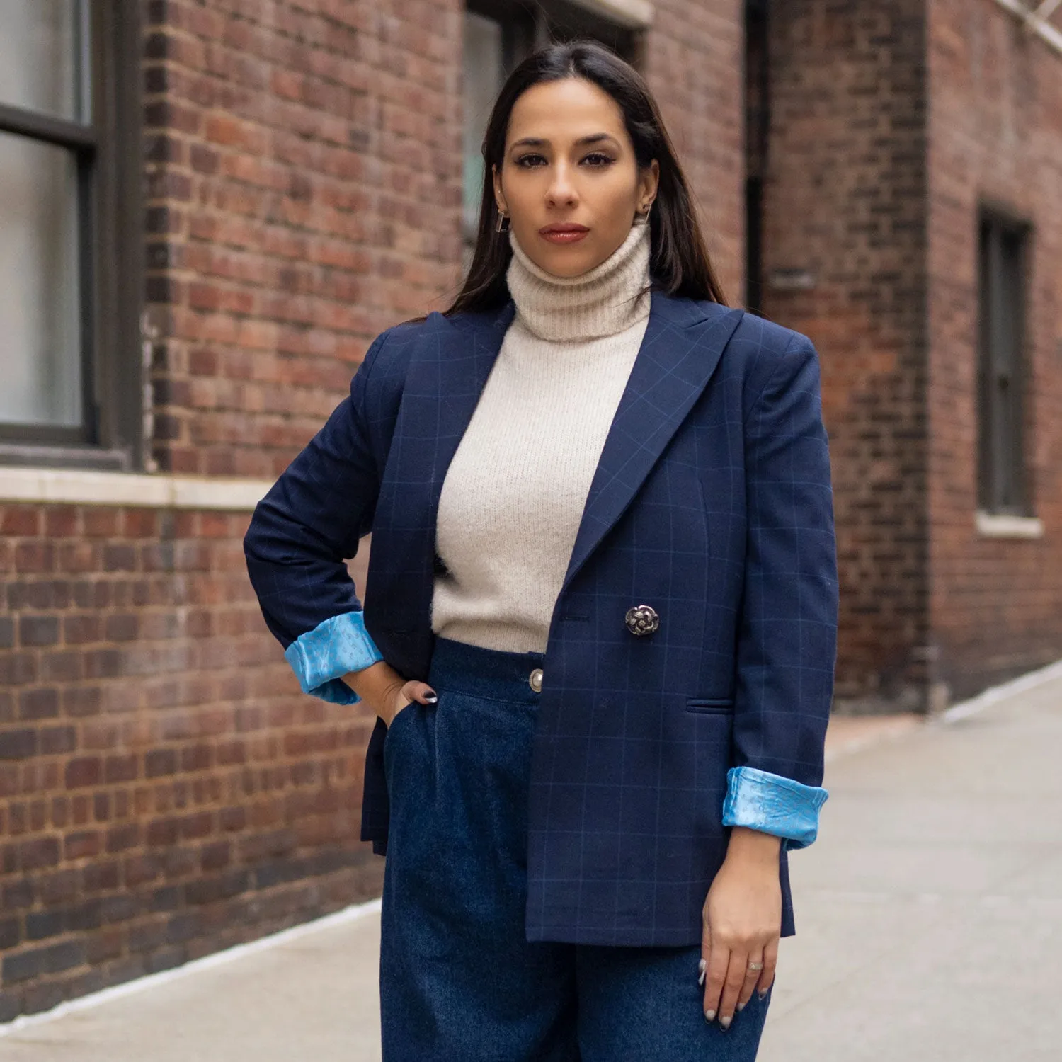 Double-Breasted Blazer in Dark Blue Plaid