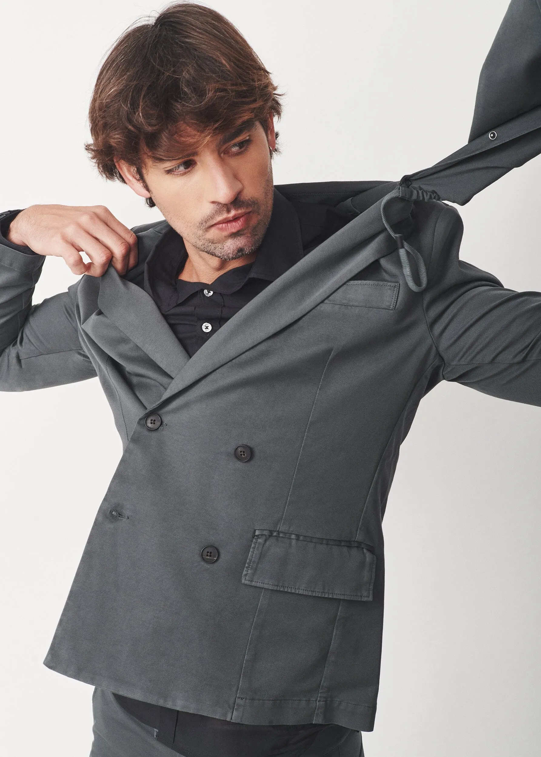 DOUBLE BREASTED HOODED BLAZER