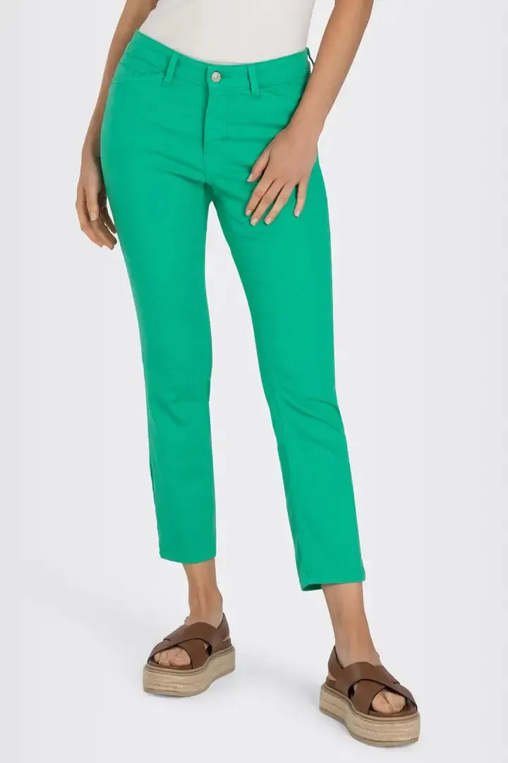 Dream Slim Pants in Green