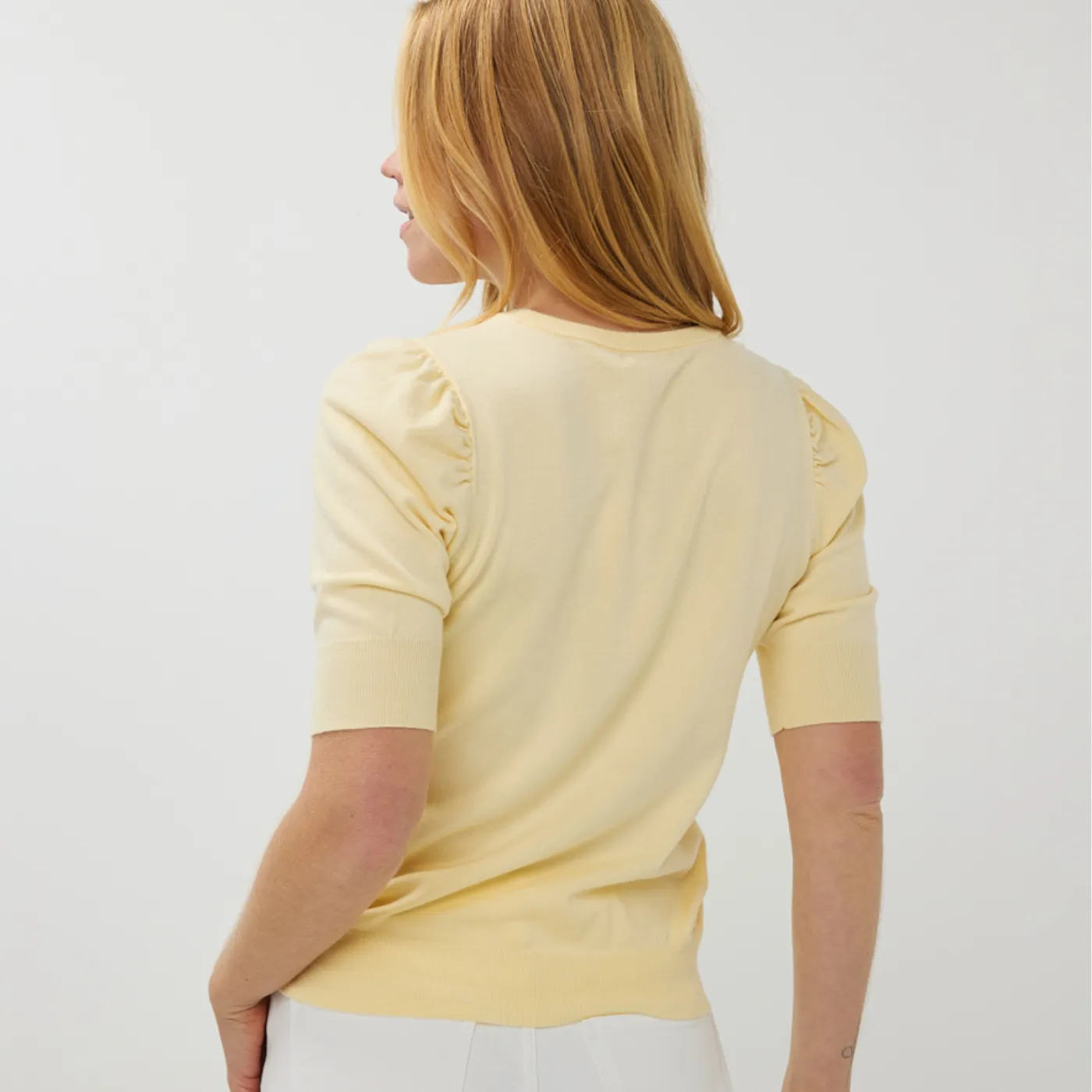 Esqualo Basic Knit V-Neck Sweater | Yellow / Rose