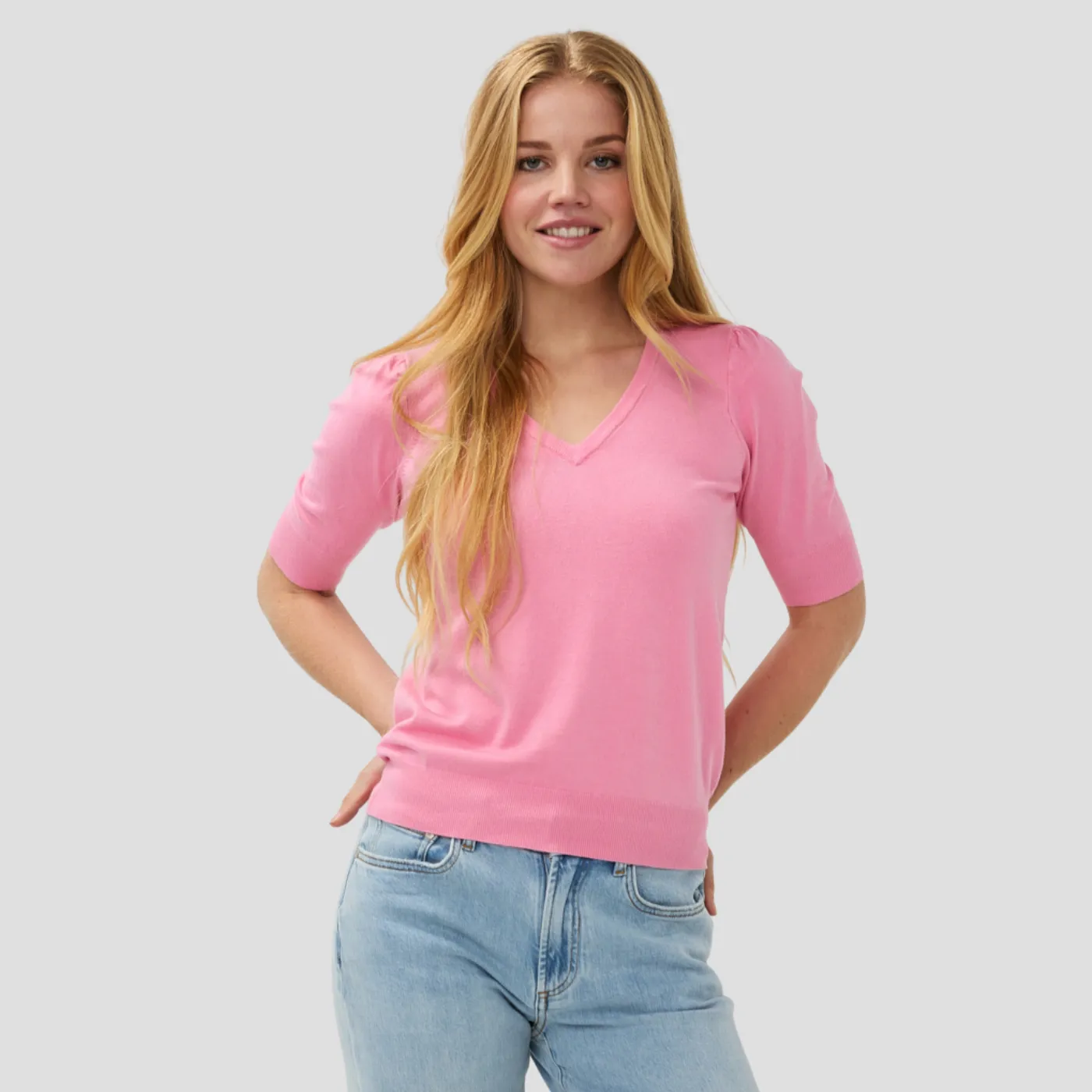 Esqualo Basic Knit V-Neck Sweater | Yellow / Rose