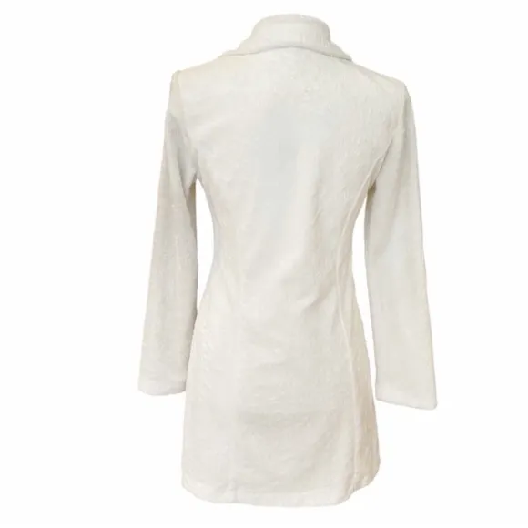 Forever 21 Y2K Off-White Faux Fur Textured Longline Blazer – Juniors Small