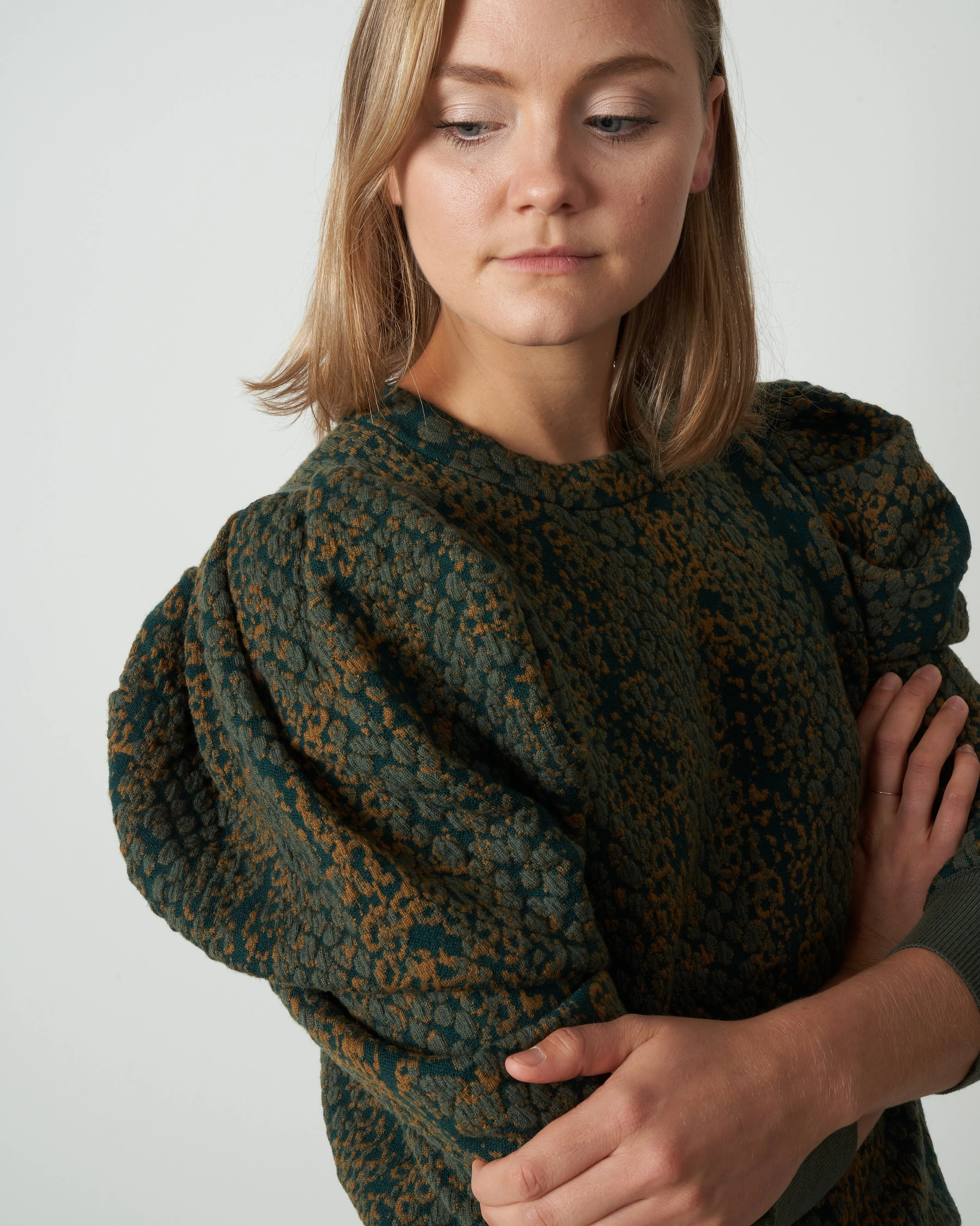 gemma pullover - pine python