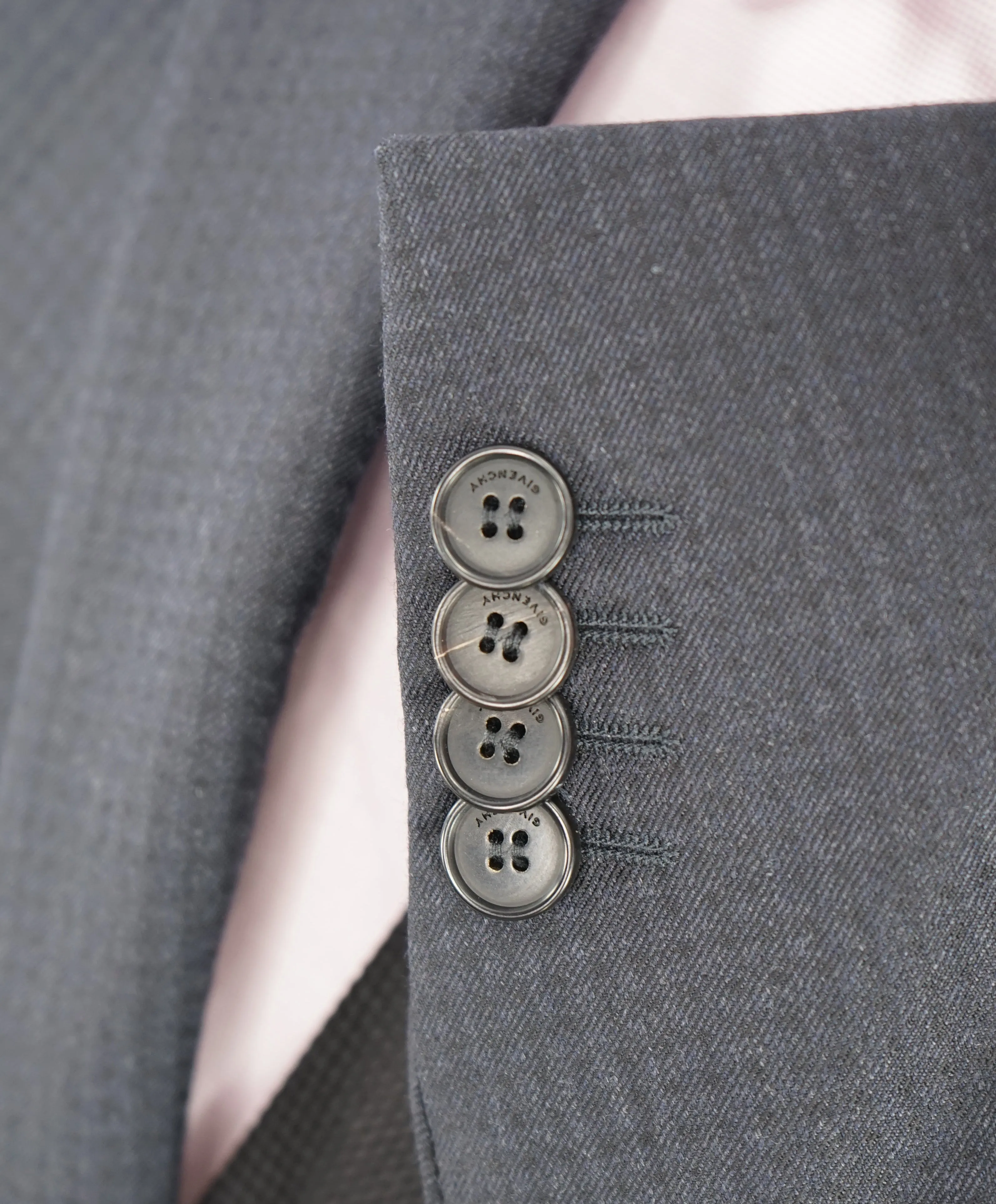 GIVENCHY - Geometric Check Wool Blazer W Logo Buttons - 42R