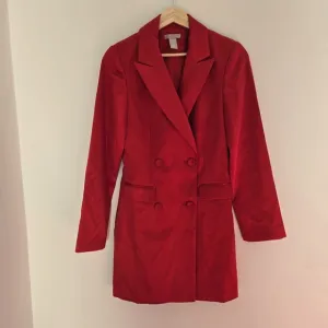 H&amp;M Red Double Breasted Satin Cocktail Blazer Coat Dress
