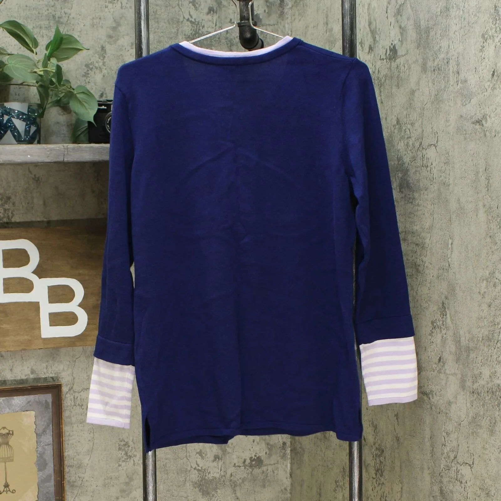 Isaac Mizrahi Live! V Neck Sweater With Layered Stripe Sleeve Navy Medium