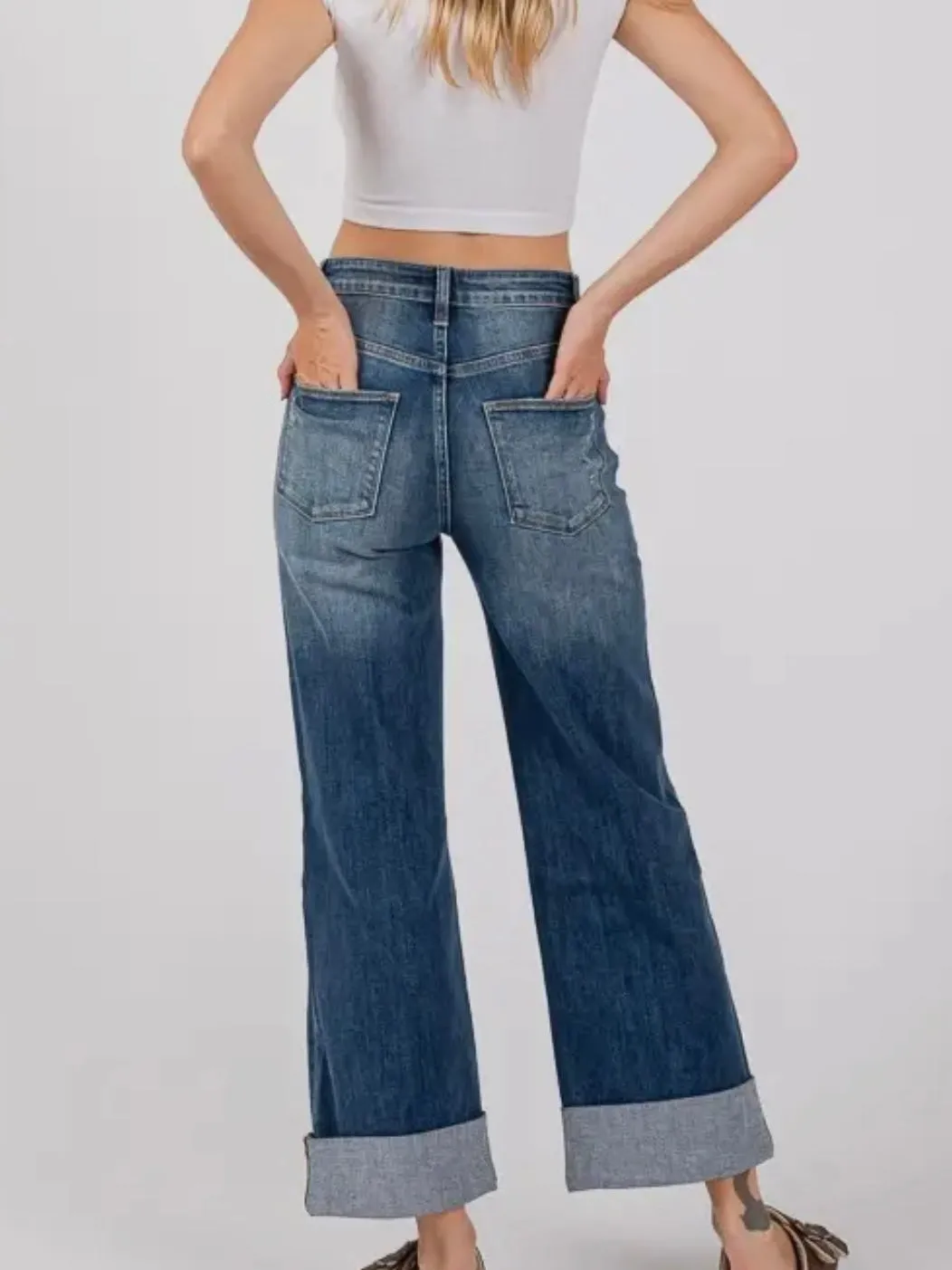 Kelsey Distresed Denim: Medium Wash
