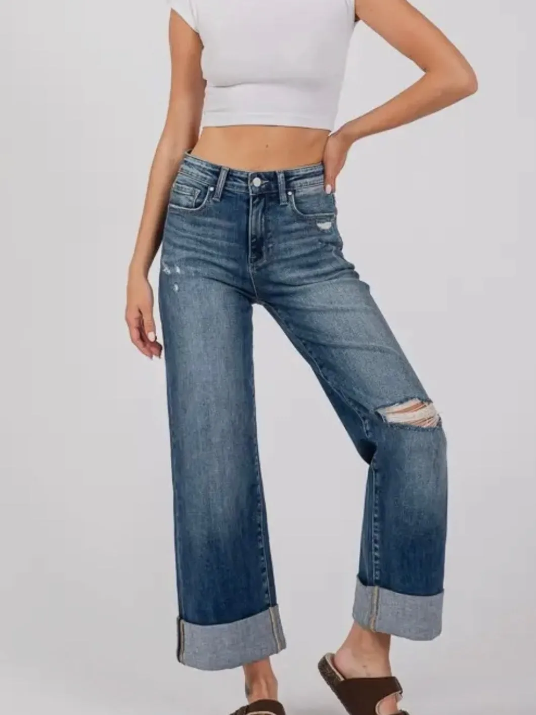 Kelsey Distresed Denim: Medium Wash