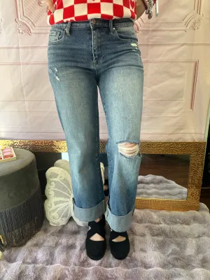 Kelsey Distresed Denim: Medium Wash