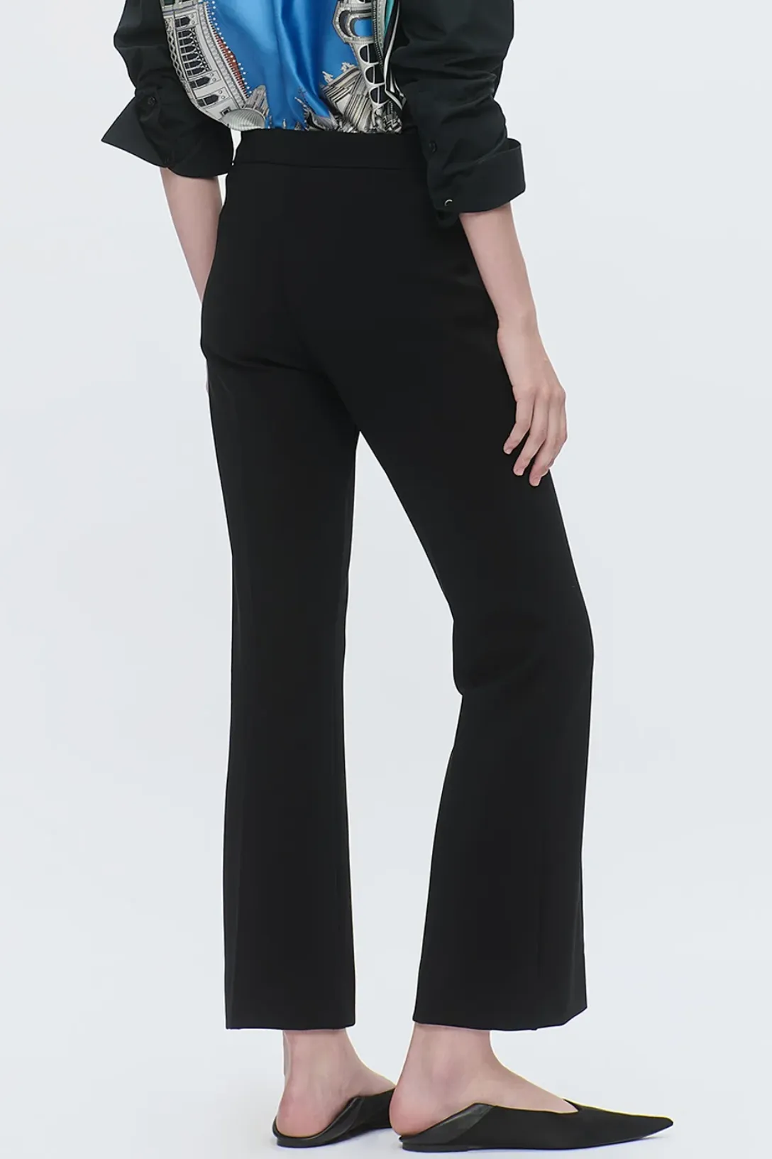 Lola Crop Pant | Black