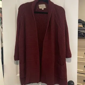 Lucky Brand size medium cardigan, sweater burgundy