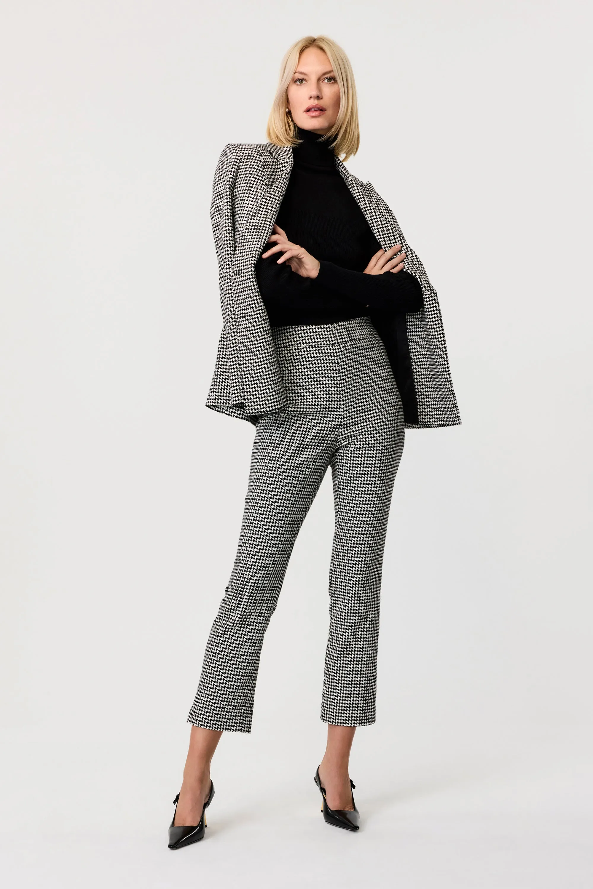 Magnolia Houndstooth Blazer
