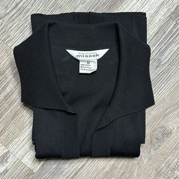 Misook • medium • black • all seasons, cardigan sweater • LIKE NEW