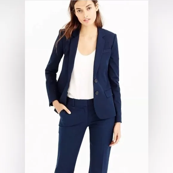 NWT J.Crew navy blue Thompson schoolboy blazer, size 00.