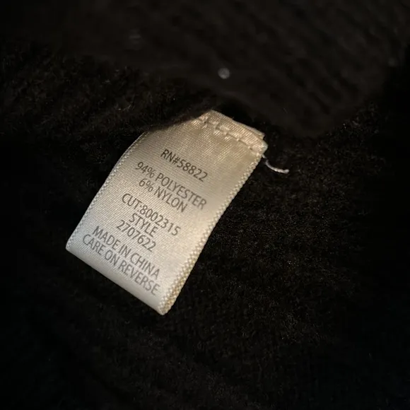 NWT Max Studio Pullover Cardigan sweater, black, women’s size Large.