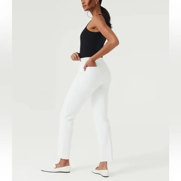 NWT SPANX On-The-Go Slim Straight Pant Classic White - 20372