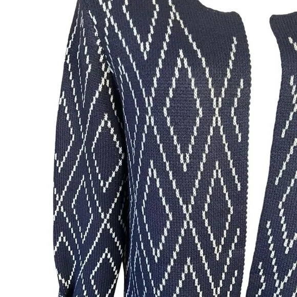 Oliver O Womans Cardigan Size L Navy Blue and Cream Diamond Pattern NWT