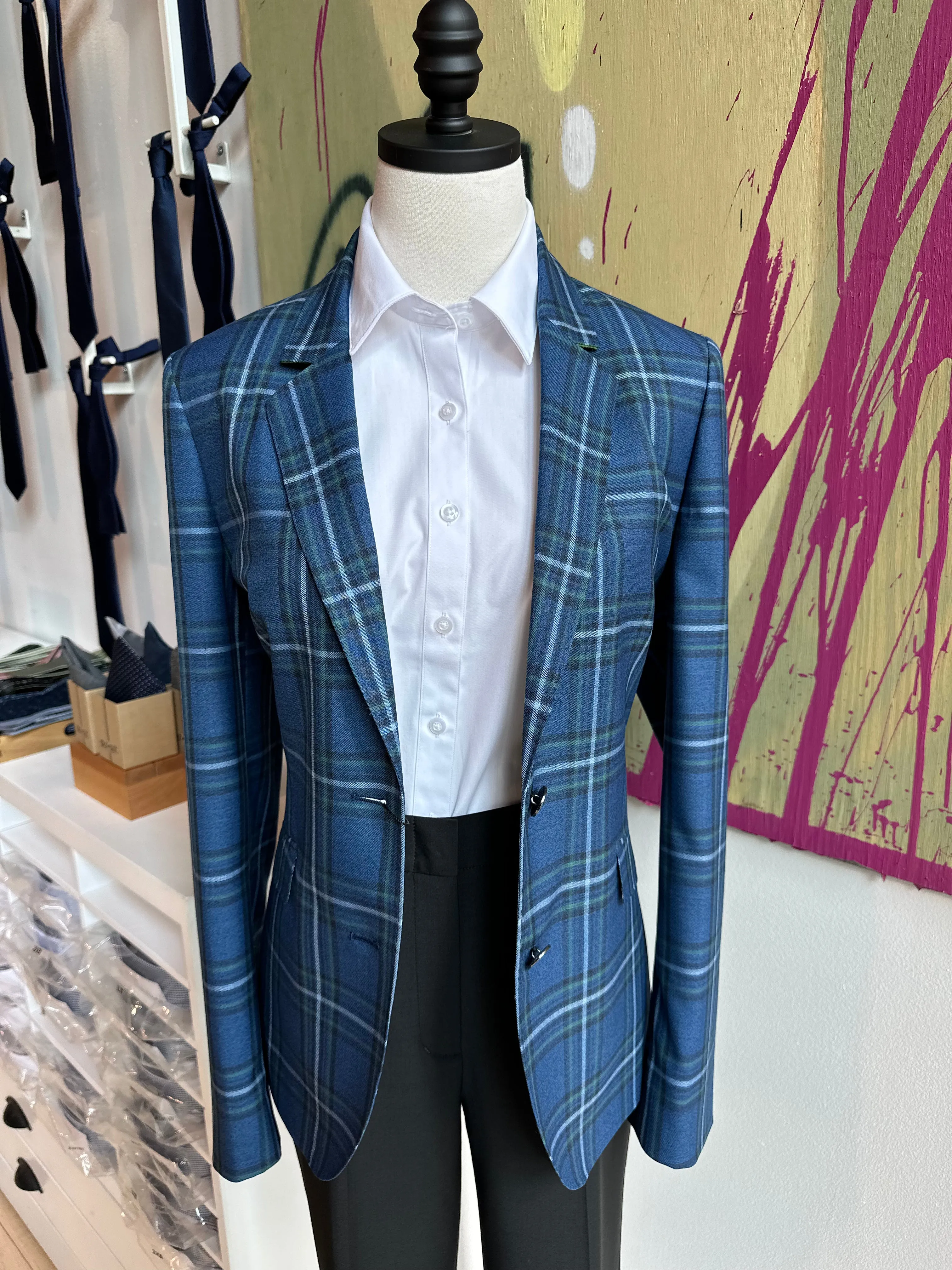 Pelotonia Feminine Navy Plaid Blazer
