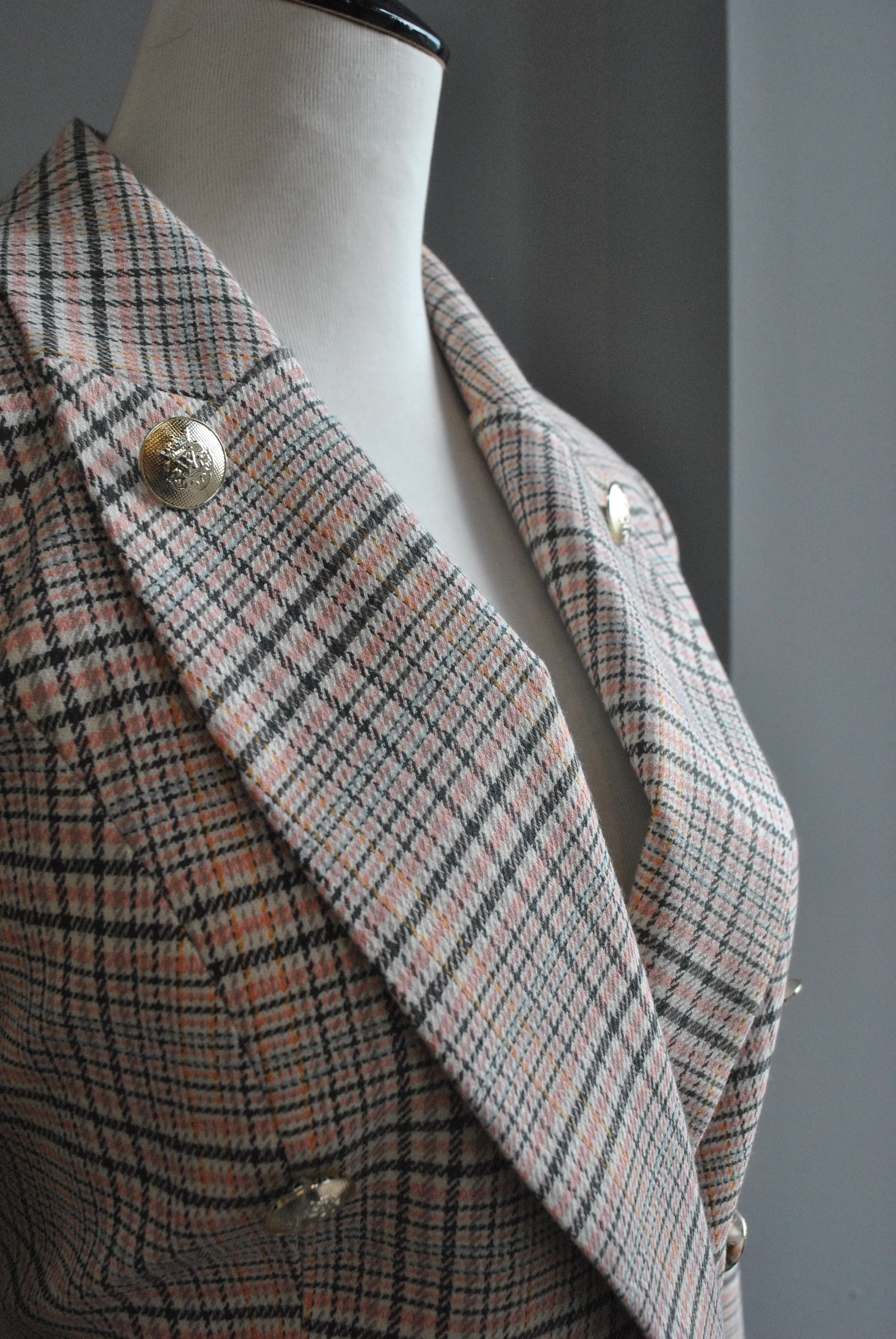 PINK PLAID DOUBLE BREASTED BLAZER