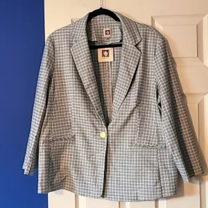 Plaid Stretch Blazer 💙 😎 👌