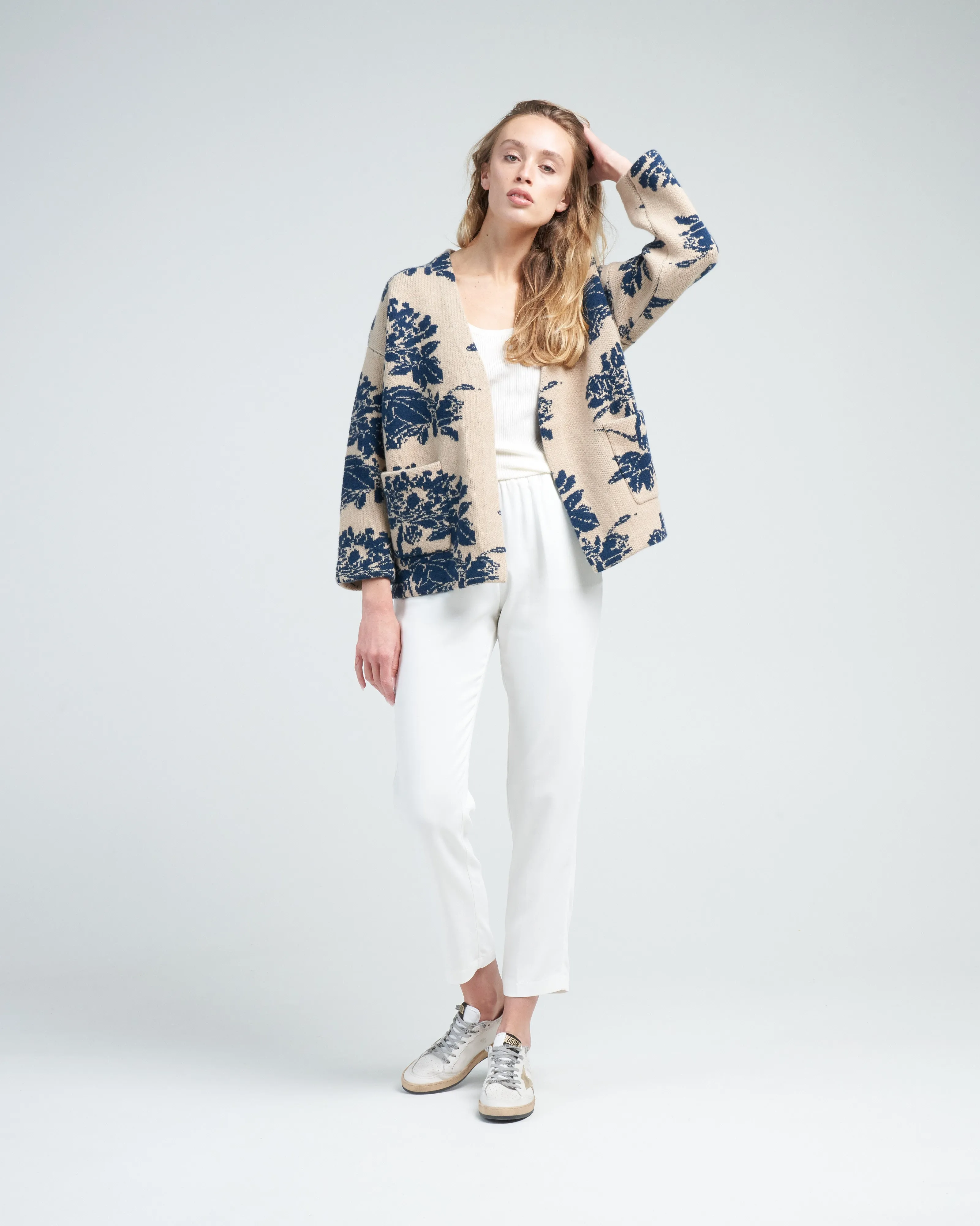 sonia cardigan - biscuit/dark indigo