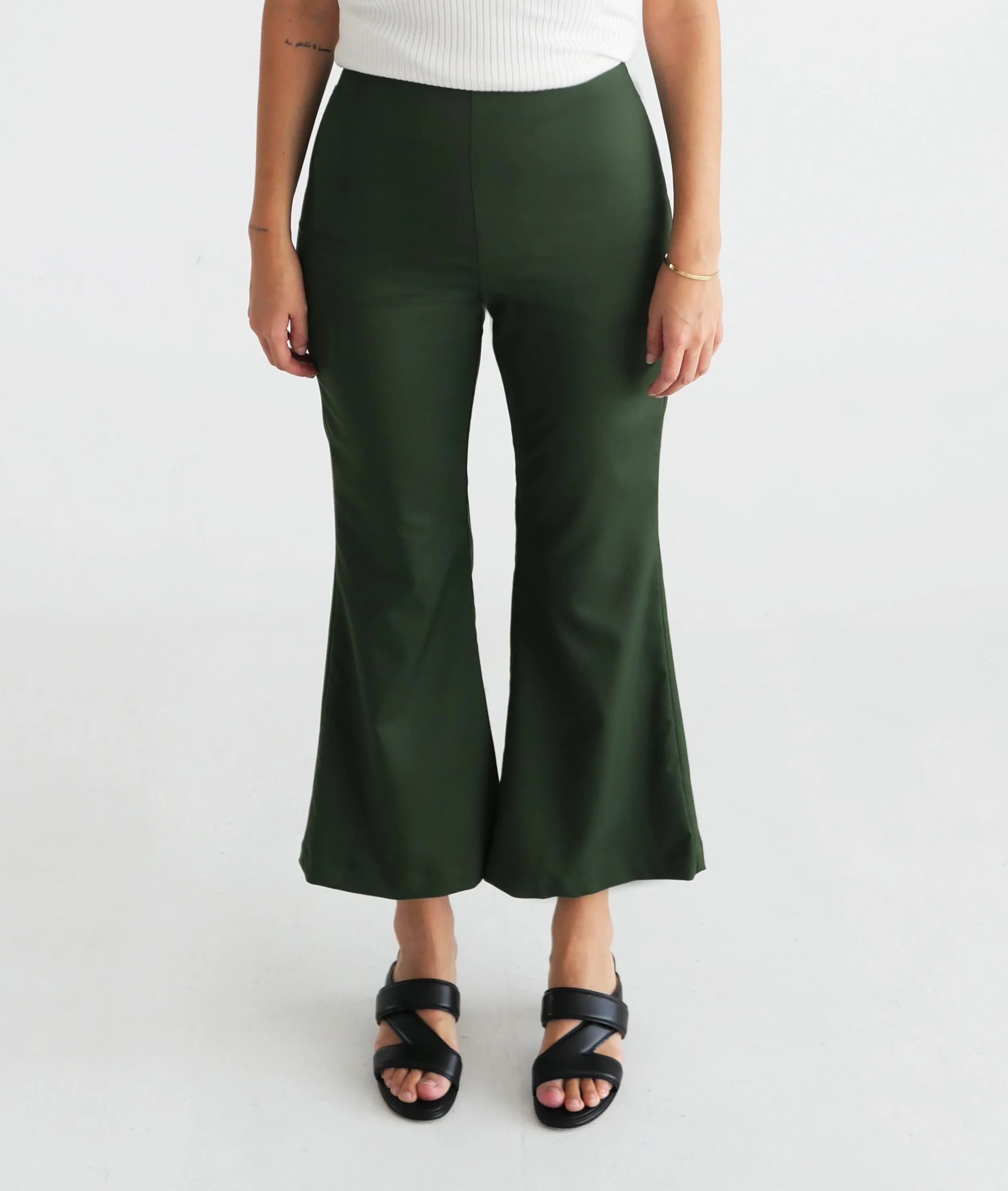 The Crop Flare Pant